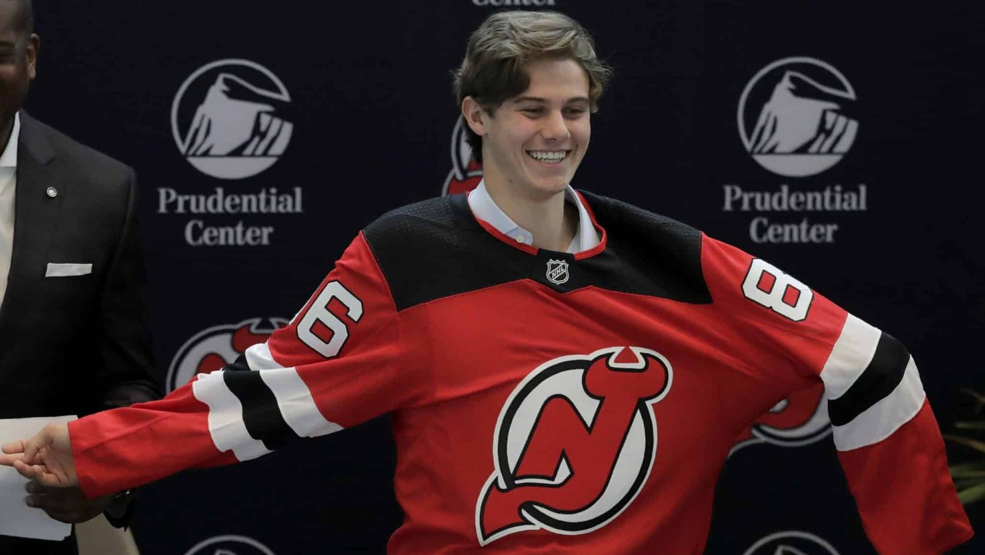 A Look Into New Jersey Devils’ Jack Hughes Recovery VuvuzelaTime